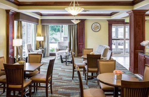 Harvey Hotel | Comfort Suites Harvey - New Orleans West