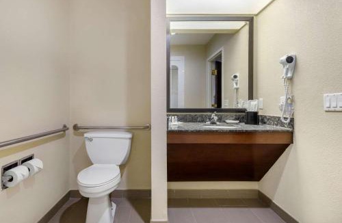 Lafayette Hotel | Comfort Suites Lafayette University Area
