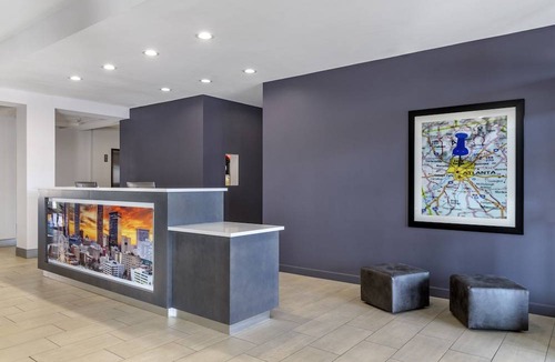 McDonough Hotel | Comfort Suites McDonough Atlanta South