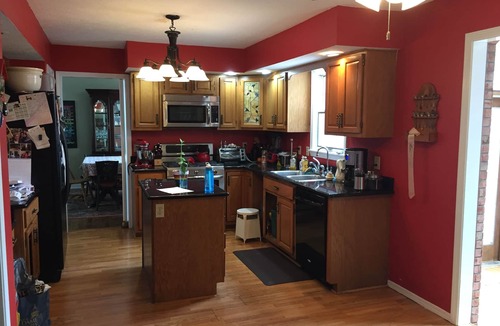 South Bend House | Comfortable, updated, spacious family home for Notre Dame football weekends