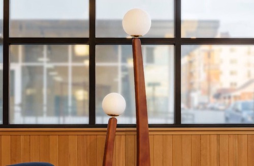 East Nashville Hotel | Comfy Room w/Rooftop Bar and All-Day Cafe in Trendy East Nashville