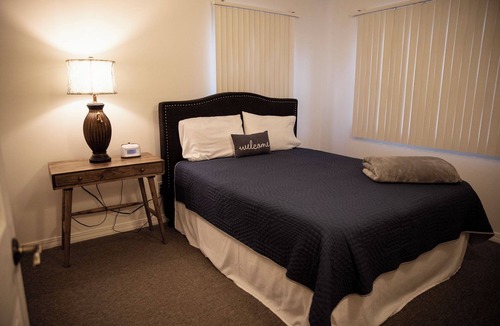 Cherokee Village Hotel | Condo 301 is a spacious two-bedroom/two-bathroom unit at Cooper's Pointe