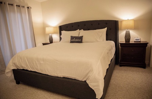 Cherokee Village Hotel | Condo 302 is a spacious two-bedroom/two-bathroom unit at Cooper's Pointe