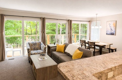 Bellaire Condo | Condo in the Woods 2BR Shanty Creek Condo with Pools