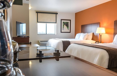 Wixom Hotel | Convenient Room Near Drafting Table Brewing, Henry Ford, Lyon Oaks County Park