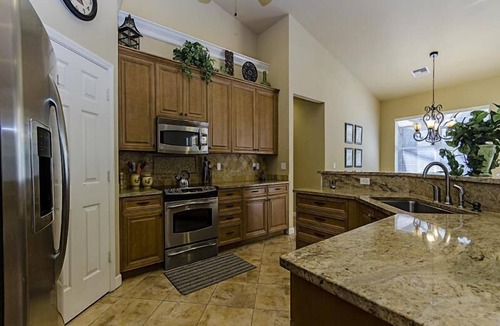 Willoughby Acres House | Conveniently Located, 4BR/3BA, Den, Pool, Close to Beach