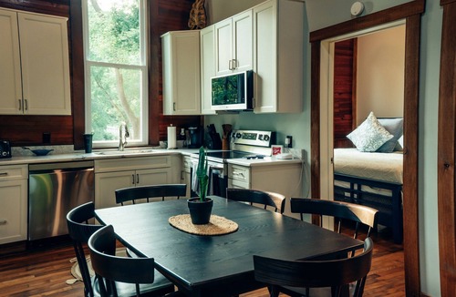 Procious Apartment | Corton Lodge Riverview Suite – Private Riverfront