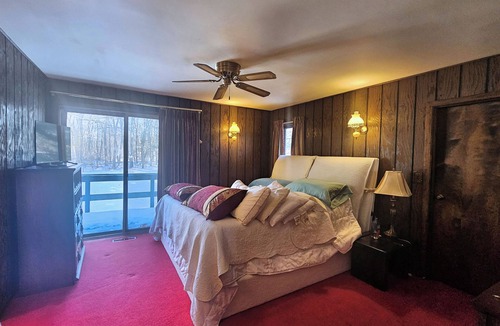 La Porte Cottage | COTTAGE A FRAME, PRIVATE 2 ACRE LOT, LAKE MICHIGAN, DUNES, SLEEPS 8, PETS OK