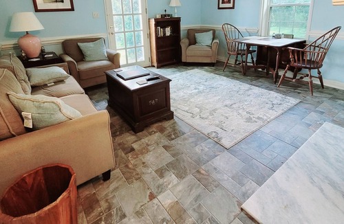 Charlottesville House | Cottage on quiet farm close to town and wineries