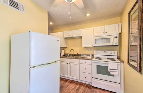 Ste Genevieve Cottage | Cottage w/Yard, Walk to Historic Attractions