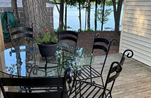 Mayfield Cabin | Cottage with Private Beach on Spider Lake - Free Kayaks, Canoe & Pedal Boat!