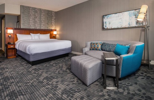 Gaithersburg Hotel | Courtyard by Marriott Gaithersburg Washingtonian Center