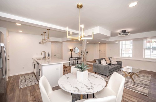 Covington Condo | Covington Charm Suites