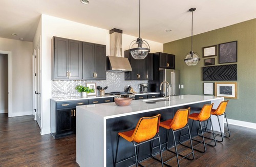 Edgehill Cottage | Cowboy Country - Private Rooftop With Hot Tub!