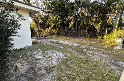 Ojus Apartment | Cozy 1-bedroom apartment in fabulous North Miami Beach close to many attractions