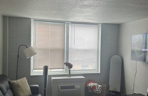 Corryville Apartment | Cozy 1-bedroom apartment near downtown Cincinnati on the 10th floor