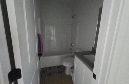 Elkins Cabin | Cozy 1-bedroom apartment in welcoming Elkins with AC