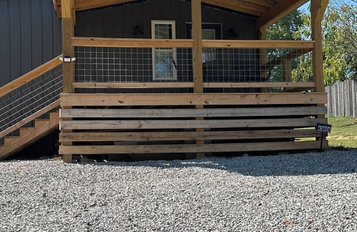 Pittsburg Cabin | Cozy 2-bedroom cabinesque in charming East Bernstadt with WiFi, AC