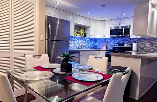 Daytona Beach Condo | Cozy 2-bedroom condo in tranquil Daytona Beach with AC