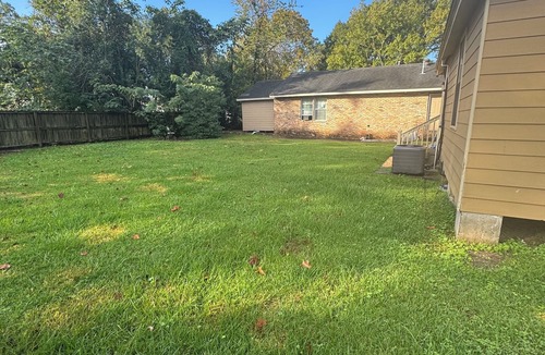 Mid City North House | Cozy 2-bedroom home near Southern University, LSU and the interstate.