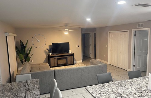 Centennial House | Cozy 2-bedroom house in serene Lehigh Acres Wifi Included.