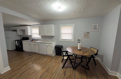 Bridgeport House | Cozy 2-bedroom house in charming Louisville with AC