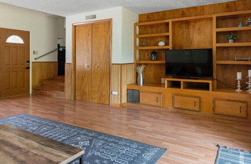 East Jordan House | Cozy 2 BR Home on Shores of Lake Charlevoix