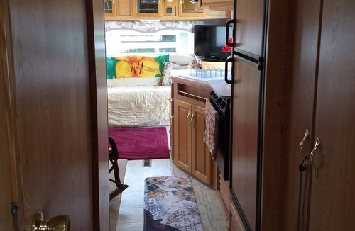 Thompsonville House | Cozy 26 1/2 ft camper in secluded country setting