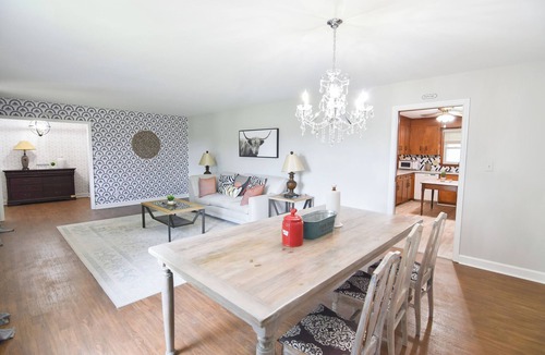 Bowling Green House | Cozy 2BR 2BA 5 min to lake 20 min to downtown CLT