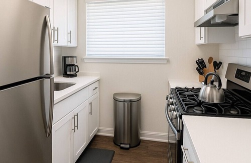 Shannon Apartment | Cozy 2BR Family Duplex Near Parks & Shopping!