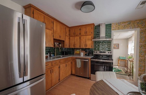 Lynchburg House | Cozy 3BR Home | KING Bed | ONLY 8-Min to LU!
