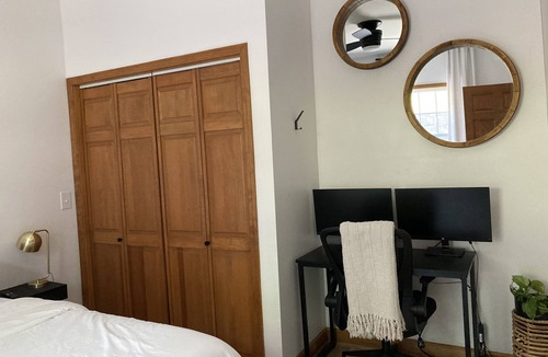 Shiloh House | Cozy 5Star Guest House Near Biltmore Estate.