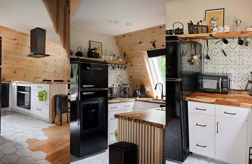 Friendship Cottage | Cozy A-Frame Cottage, Peaceful Location, HOT TUB, Fire Pit, King Bed, Near Dells