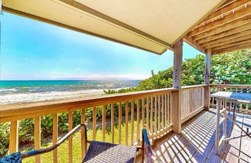 Melbourne Beach House | Cozy Beachfront Oasis with Stunning Ocean Views