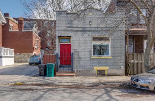 Clifton Heights House | Cozy Boho-Chic Loft ~ 2 Mi to Downtown Cincinnati