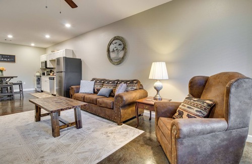 Bull Shoals Condo | Cozy Bull Shoals Condo Getaway ~ 1 Mi to Lake!