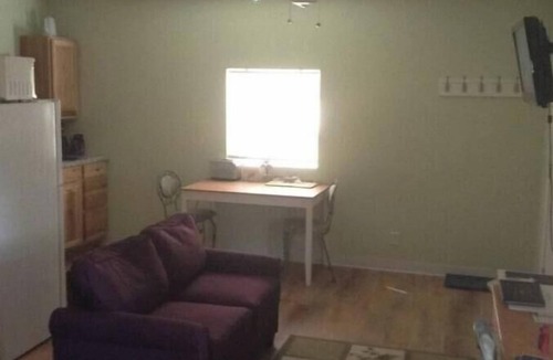 Springfield Cabin | Cozy cabin in charming Rogersville area with WiFi, AC. Rural