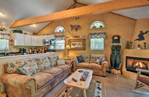 Chattanooga House | Cozy Cabin on Tenn River - 10 Mi to Chattanooga!