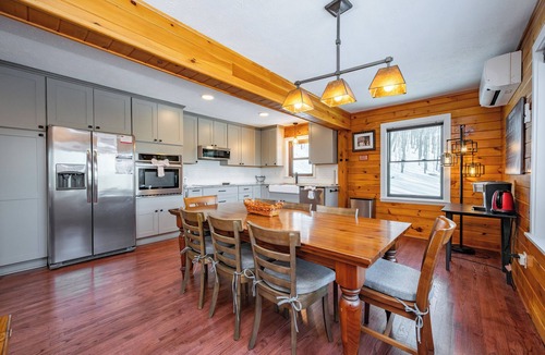 McHenry House | Cozy Cabin w/Fireplaces, Sauna & Firepit