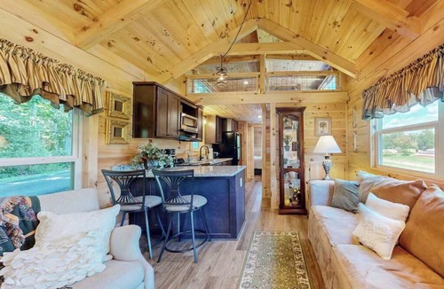 Mars Hill House | Cozy cabin with amazing views, private hot tub, & covered porch. Nearby skiing.