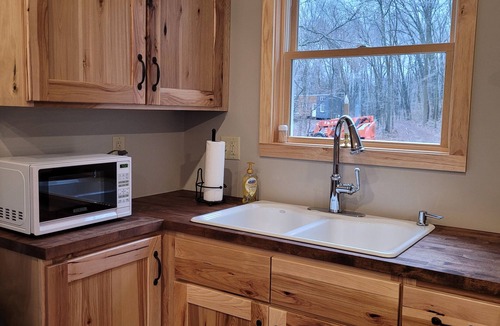 Horton Apartment | Cozy cottage apartment at Crane Cove