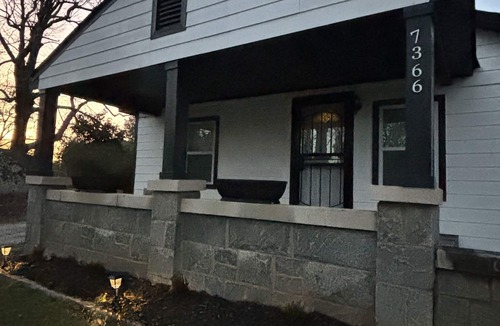 Lithonia Cottage | Cozy cottage , country setting but 15 minutes from resturants and mall