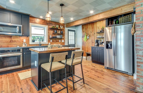 Thomasville House | Cozy Cottage: Nature-Filled Winston-Salem Retreat!