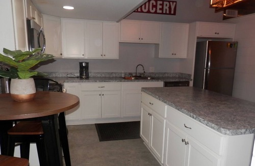 Tell City Apartment | Cozy efficiency apartment in Tell City with WiFi, AC