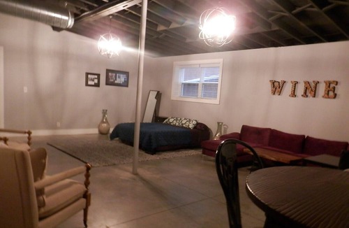 Tell City Apartment | Cozy efficiency apartment in Tell City with WiFi, AC