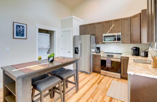 Valley Hill House | Cozy Hendersonville Home .05 Mi to Acusta Trail