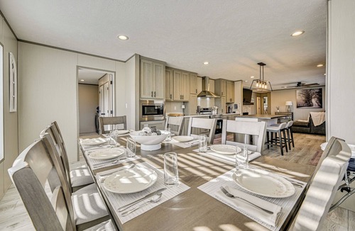 Burkesville House | Cozy Hillside Retreat Near Dale Hollow Lake!