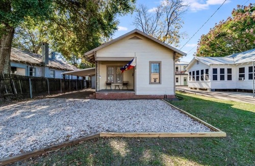 Freetown - Port Rico House | Cozy Lafayette Shared House-private Bedroom Garden Free Parking