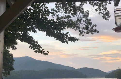 Robbinsville House | Cozy Lake-front cabin with a private dock and beautiful views on Lake Santeetlah