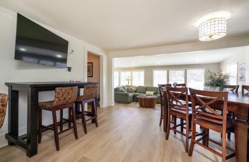 Southmont House | Cozy Lake House on Abbots Creek, Lexington NC